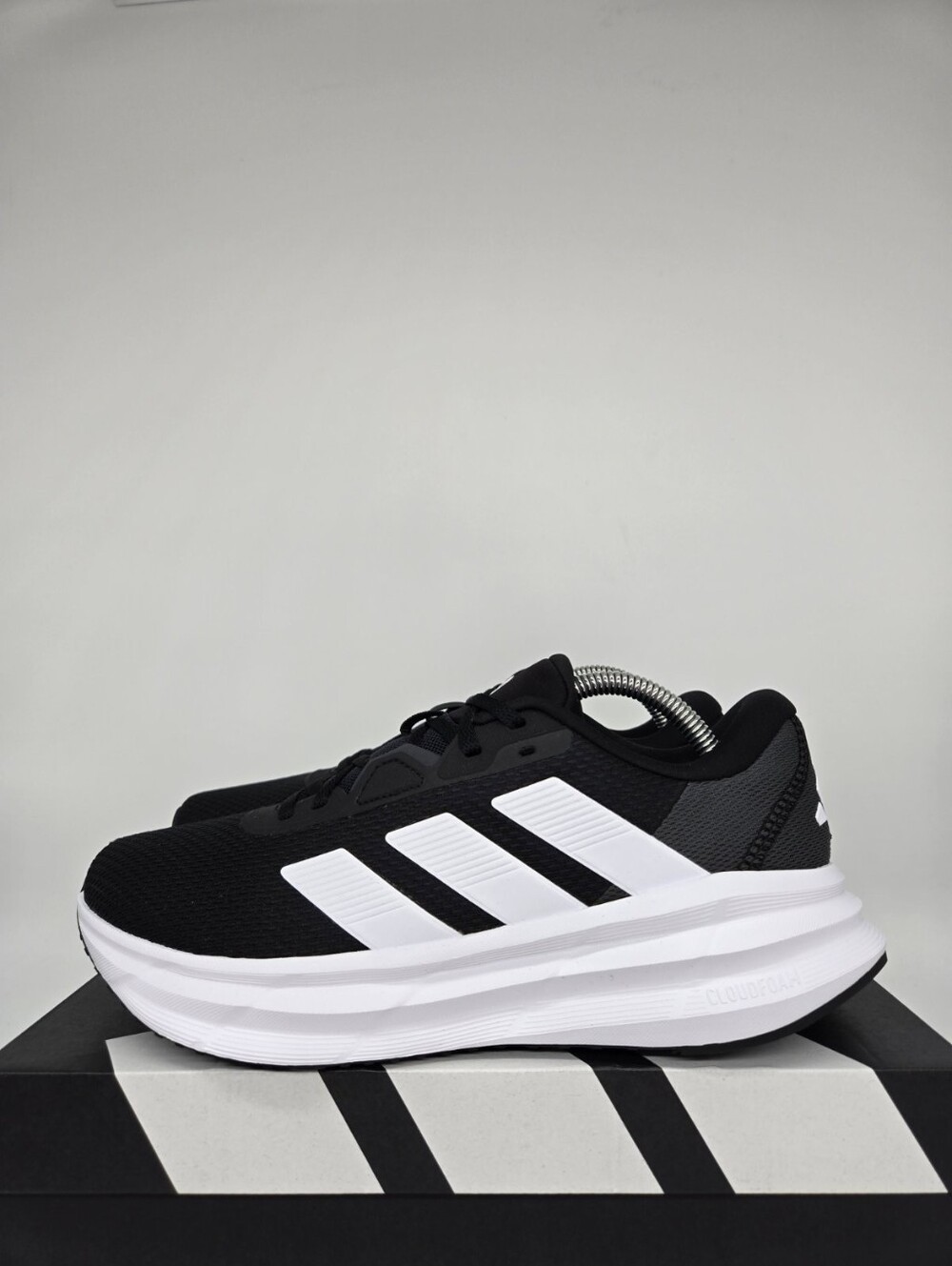 adidas Women's Galaxy 7 ID8765 Black White Running Shoes Size 8.5
